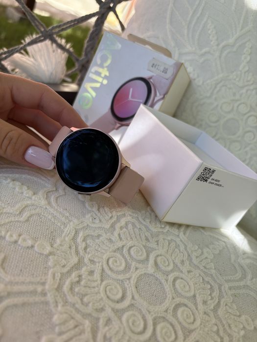 Часовник Samsung ACTIVE 2