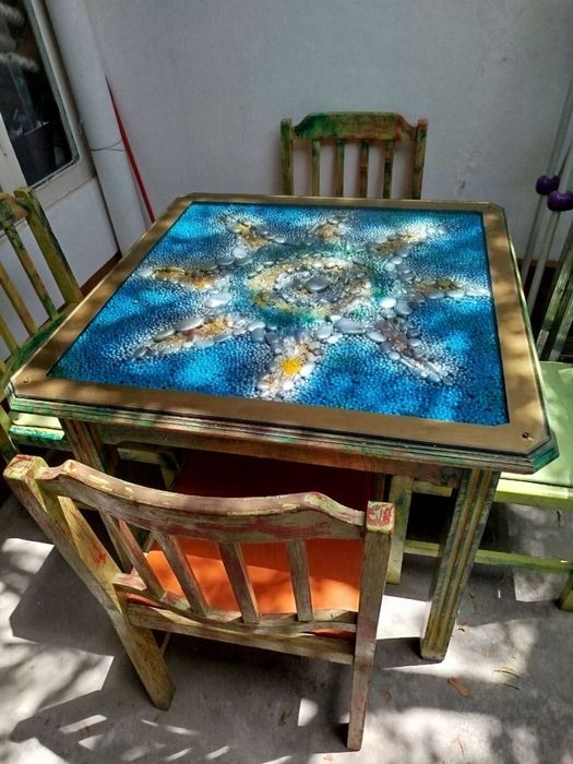 Стол ручной работы