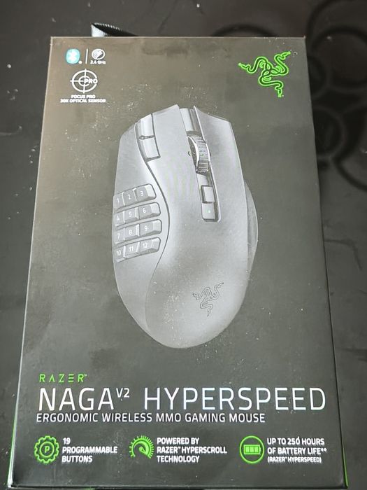 Геймърска мишка Razer NAGA V2-Нова!