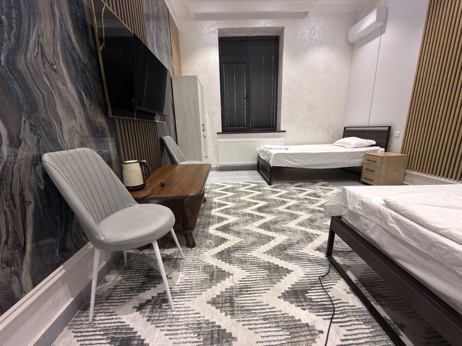 Продажа новой гостиницы у дороги 6 соток 2225м2 ориентир Хайт-Таун