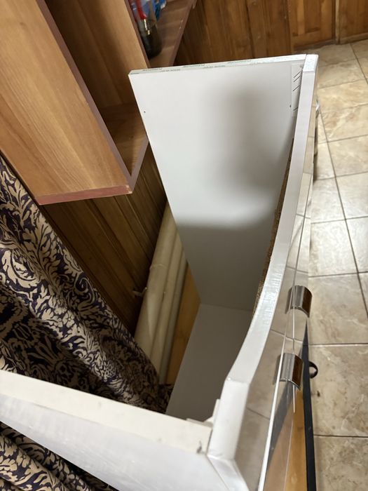 mobilier baie + lavoar ceramic alb modern foarte bun pentru apartament casă pensiune chirie renovare nou premium nefolosit iasi centru