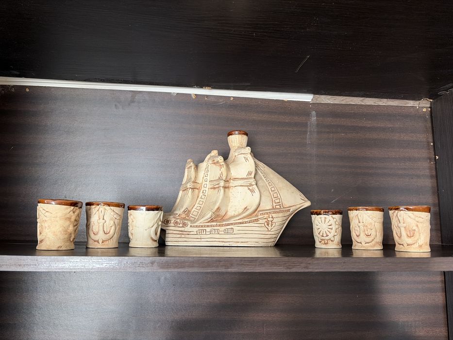 Продам сувенир в хорошем состоянии