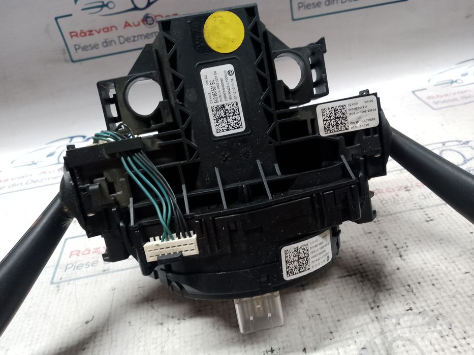 spira volan + manete  volkswagen golf 6 2011