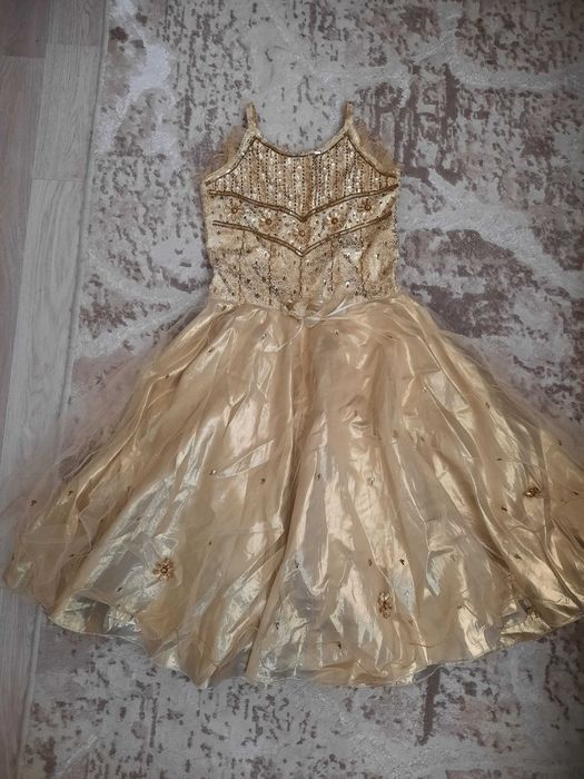 Праздничная платье для девочек