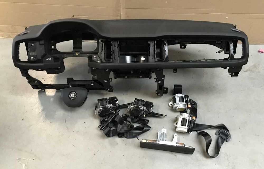 Skoda Kodiaq - plansa de bord - kit airbag - set centuri de siguranta