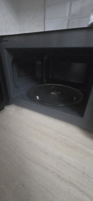 Микроволновая печь