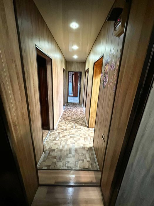 Продам 4х комнатный дом в центре