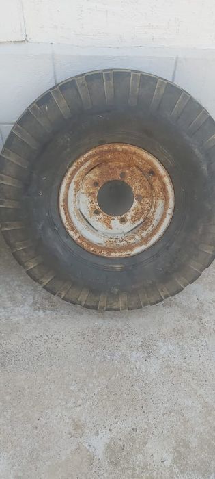 Колёса в сборе с дисками.