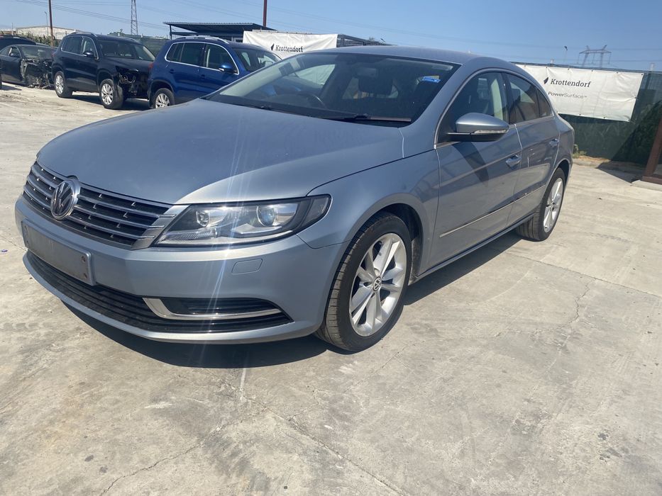 Dezmembrez vw passat cc 2014