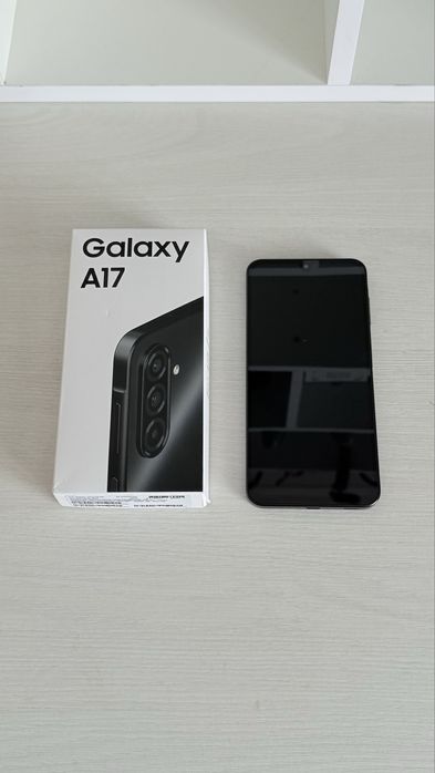 Samsung A17 8 / 256gb