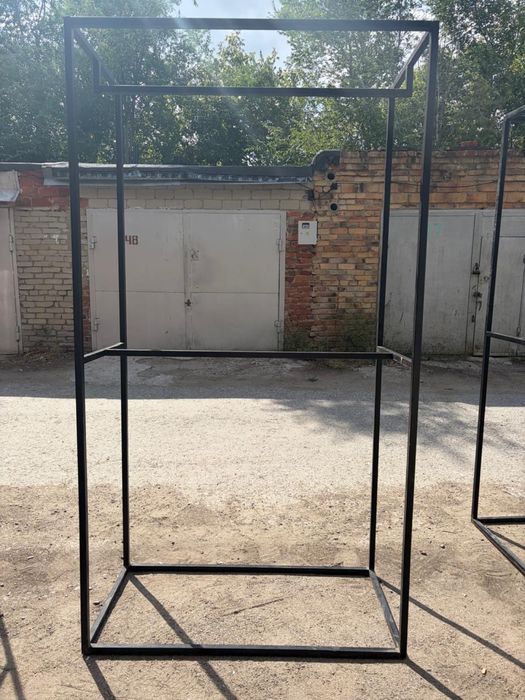 Продам стойки для вещей