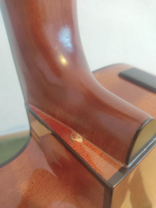 Электроакустическая гитара Yamaha