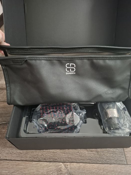 Продам фен расческа, новая