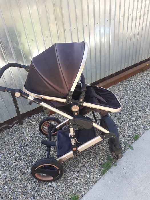 De vânzare.carucior reglabila stare buna