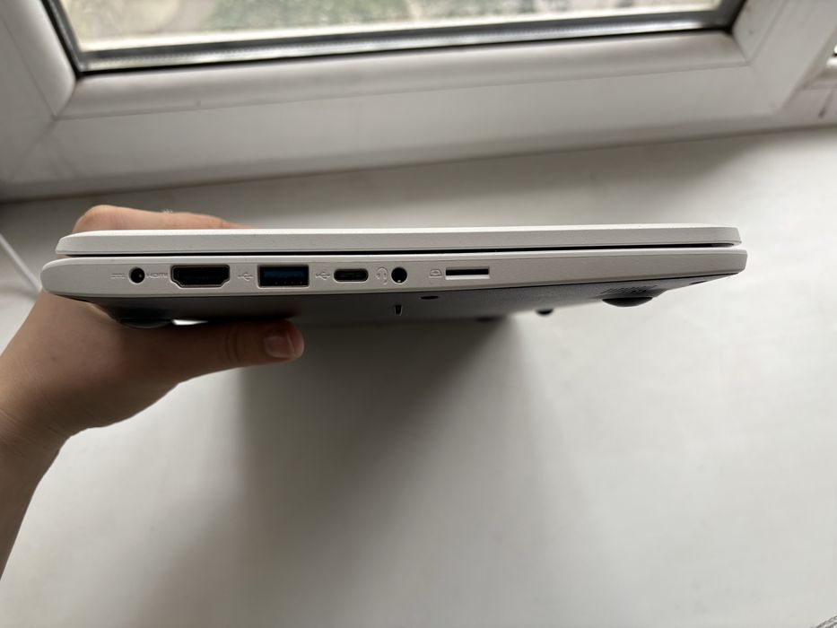 Продам ноутбук!!!