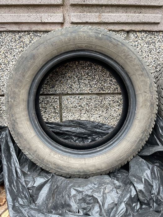 Зимни гуми 175/65/R15 Dunlop Winter Response 2