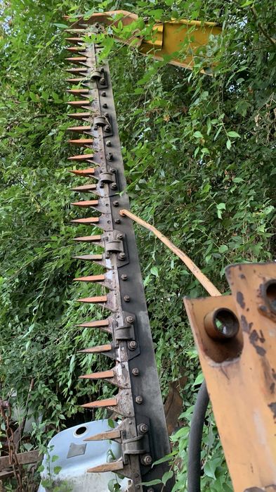 Продам сенокосилку