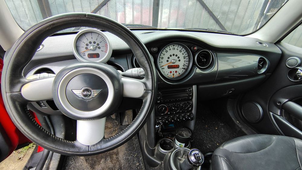 Mini Cooper R50 1.6