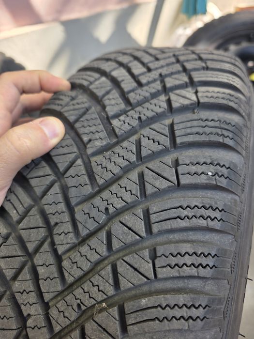 Set cauciucuri si jante  iarna 195/65/15 VAG, Skoda, VW