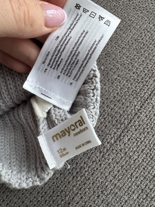 Mayoral - вълнена шапка и ръкавици размер 12 месеца