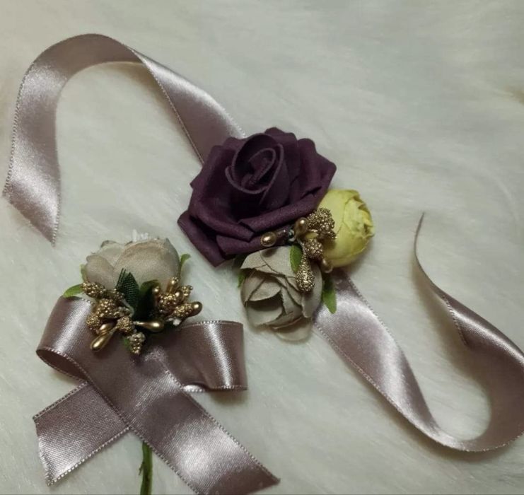 Сватбени бутониери