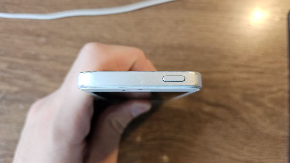 iPhone 5 silver de piese