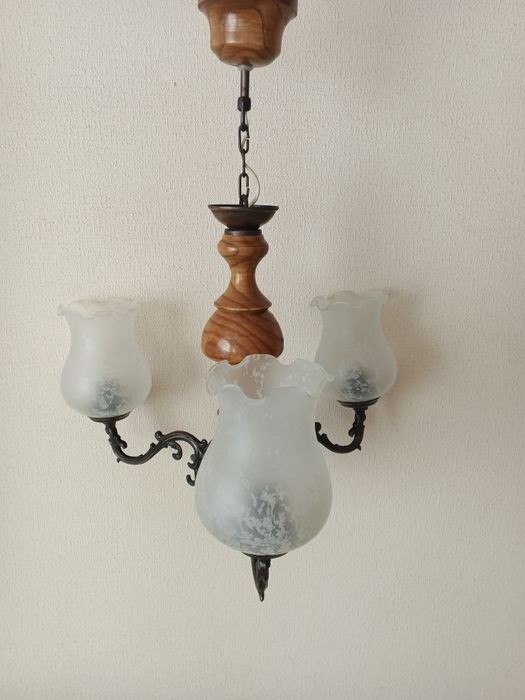 Люстра бронзовая. Ретро.