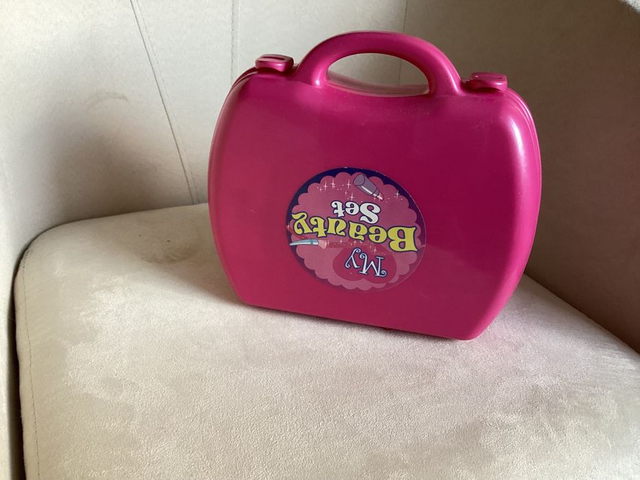 Играчки Розово Пони , Чичо Доктор,,фризьорско куфарче, ,настолни игри