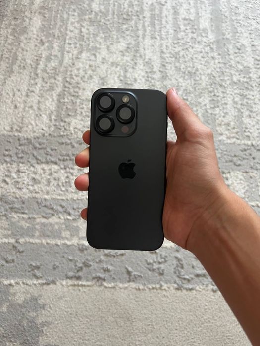 iPhone 15 pro в идеале 128gb