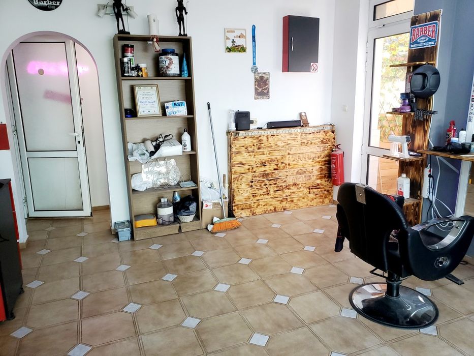 Дава се под наем Офис в Пазарджик, Център - 50 кв.м за 255 € - Снимка #7