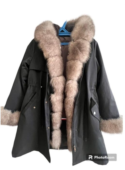 Продам парку женская