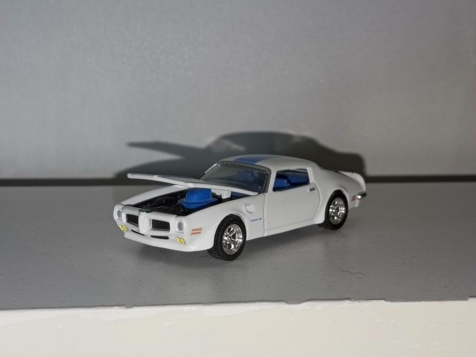 Hot wheels collectibles 1999 года