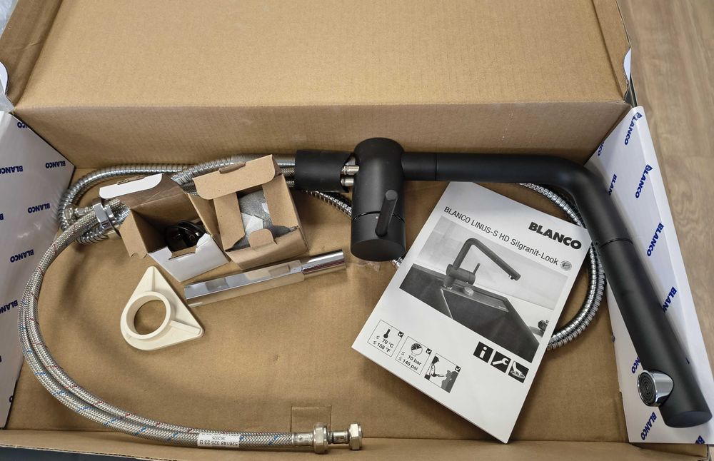 Черен смесител за кухня Blanco Linus-S HD Silgranit-Look, нов