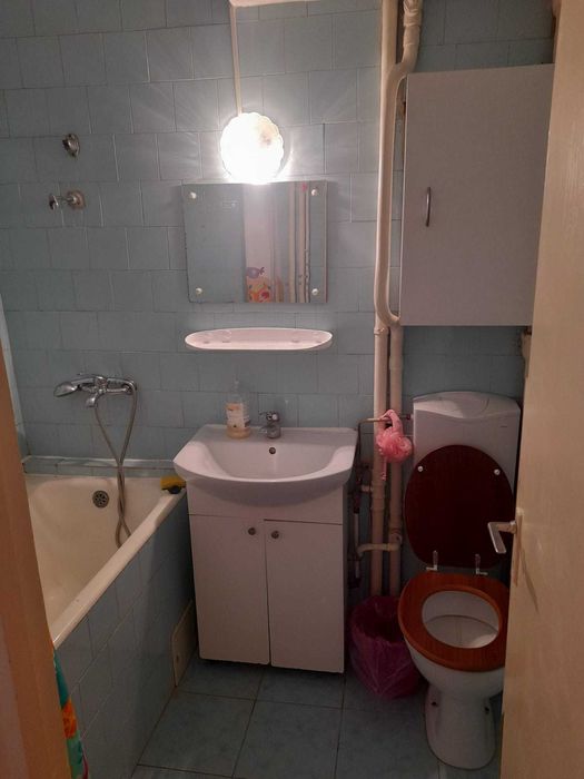 Inchiriez apartament 2 camere