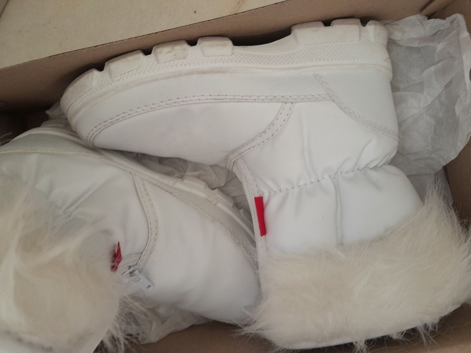 Зимни ботуши за момиче