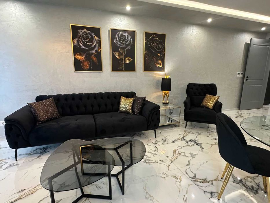 Луксозен апартамент за нощувки Бургас първа линия море