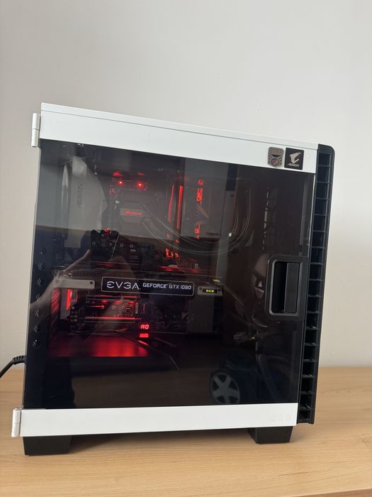 Pc Gaming i7 7700k + GTX 1080 8GB + 16GB RAM + AIO Corsair