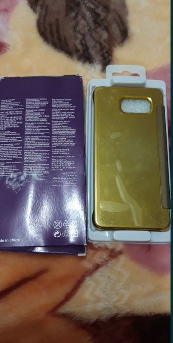 Продам чехол на Самсунг А5.