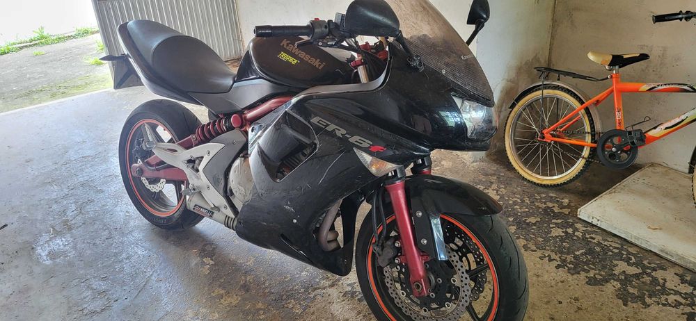 Мотор Kawasaki ER 6 F