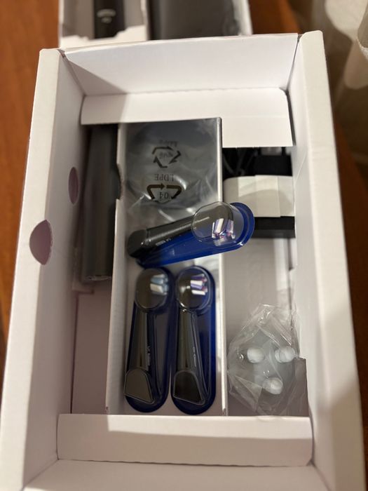 Електрическа четка за зъби Oral-b io 10