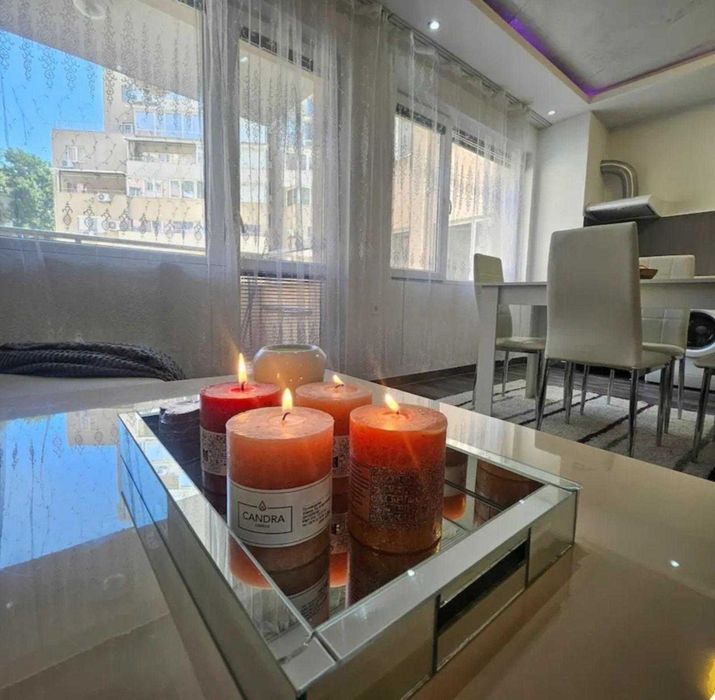 Продава се Двустаен апартамент в Пловдив, Кючук Париж - 62 кв.м за 2192 €/кв.м - Снимка #2