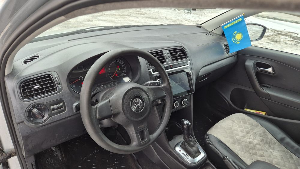 Volkswagen Polo 2013г.