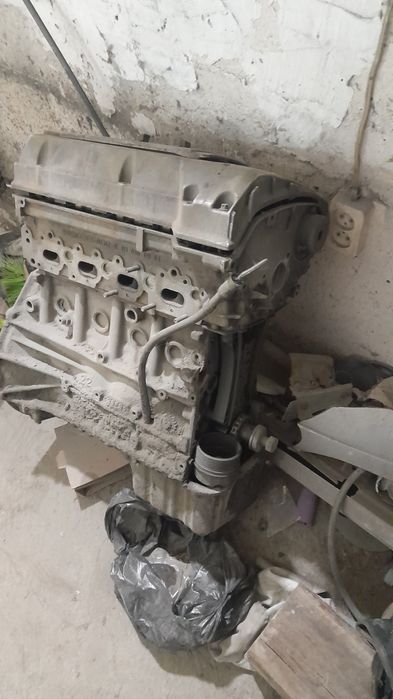 Продам двигатель 111 мерс 2.3