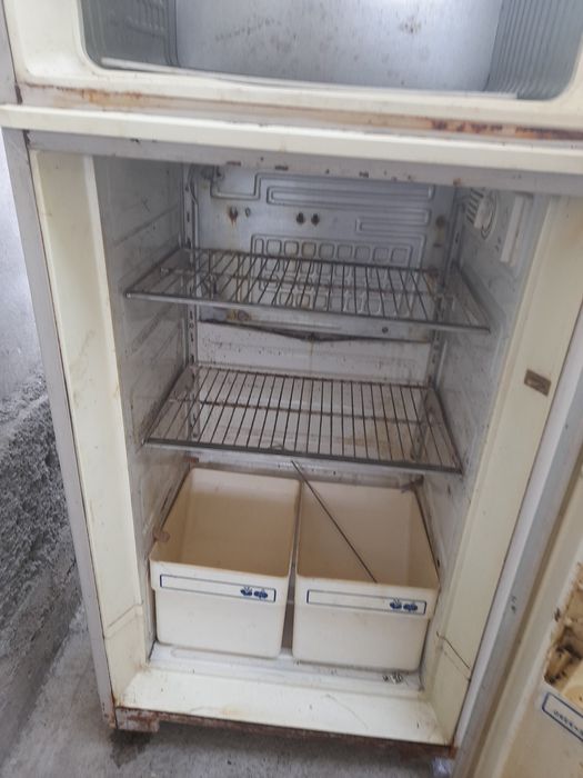 Холодильник ЮРЮЗАНЬ 207 двухкамерный бытовой