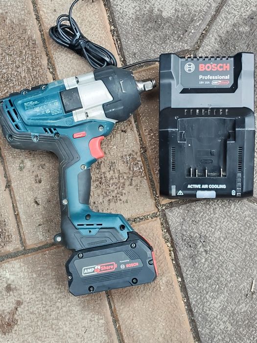 Impact cu patrat 1/2 BOSCH  GDS 18 V -1000  Profesional  , fabr. 2025