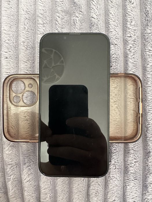 Продам Iphone 14