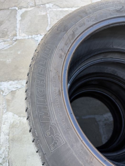 Michelin 235/55/19 ПОЧТИ НОВИ летни на един сезон