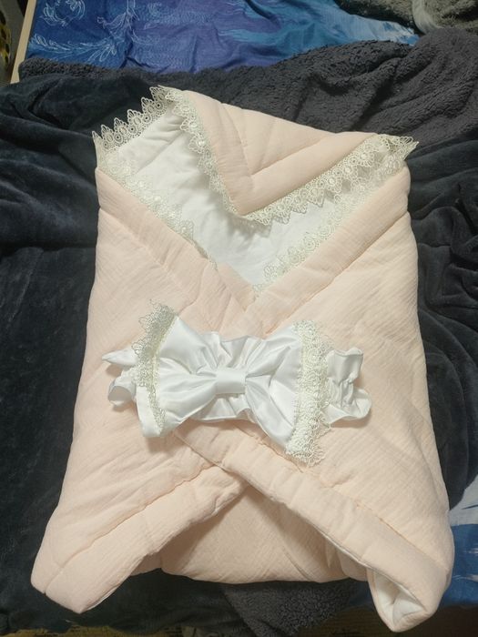 Продам конверт на выписку