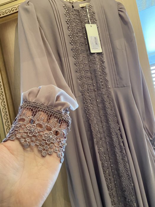 Продам платье очень красивое