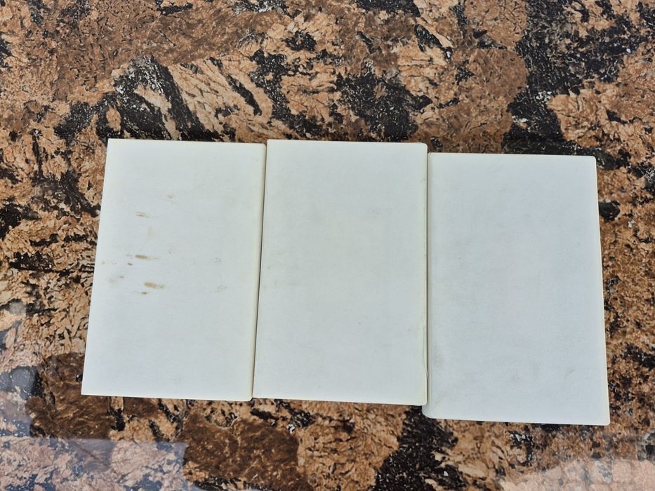 Vând 32 casete video VHS originale cu filme & seriale in limba Rusa